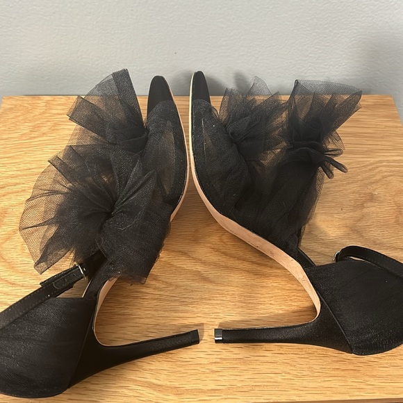 Isa Tapia GIGI BLACK SATIN tulle heels size 39.5- EUC - Picture 8 of 16